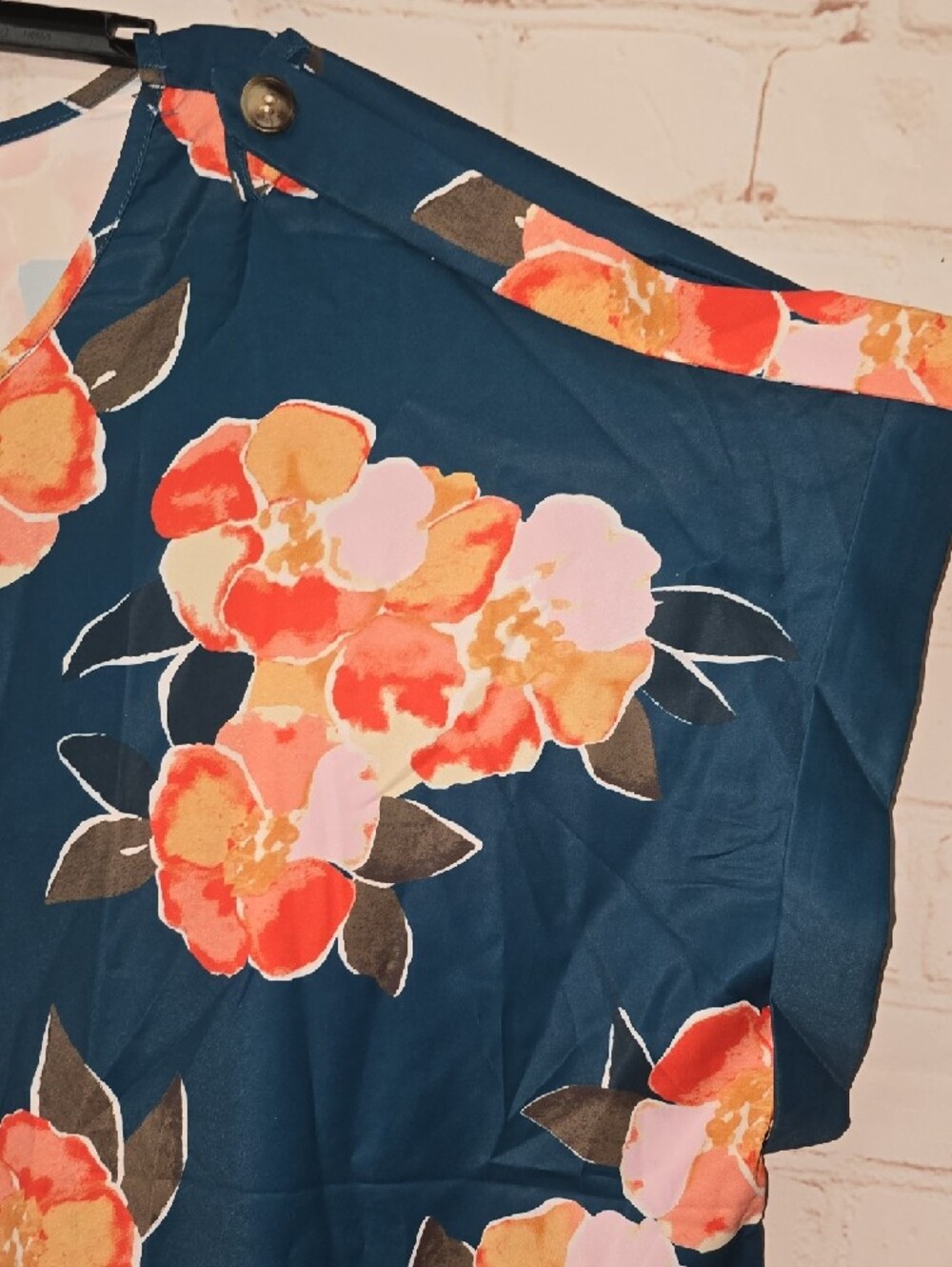 BloomChic floral print blouse in teal orange & pink flowers Size 22/24 NWT - Picture 4 of 10